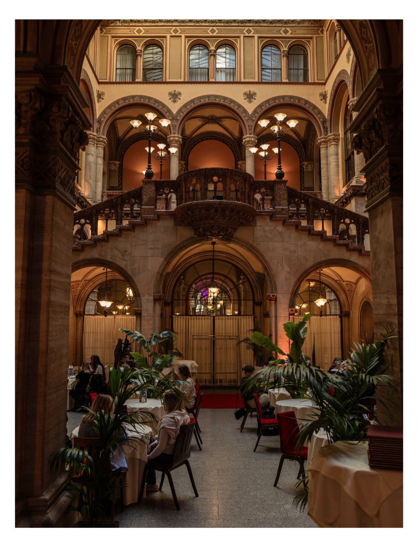 A guide to Vienna at Christmas - a page a Viennese Cafe, by Simply Slow Traveler Traveler