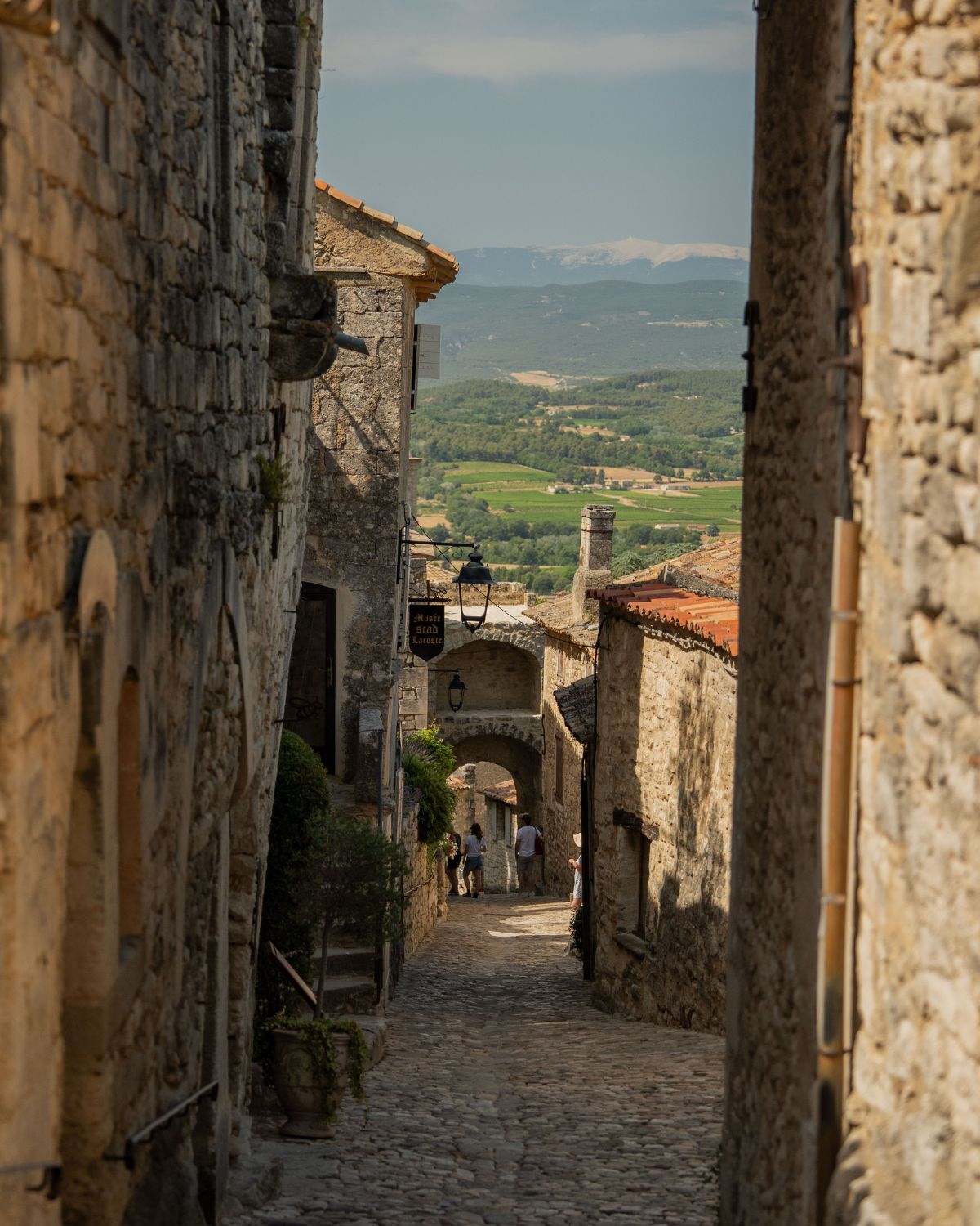Cobblestone street in Lacoste.