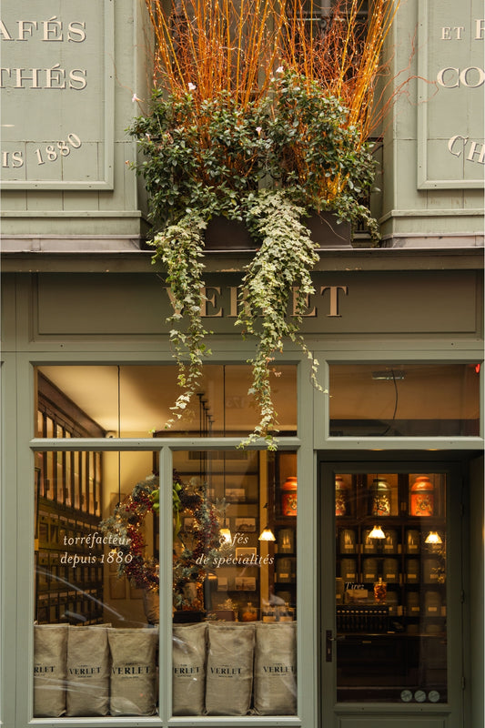 The entrance of Café Verlet, in Rue de Saint-Honoré, in Paris